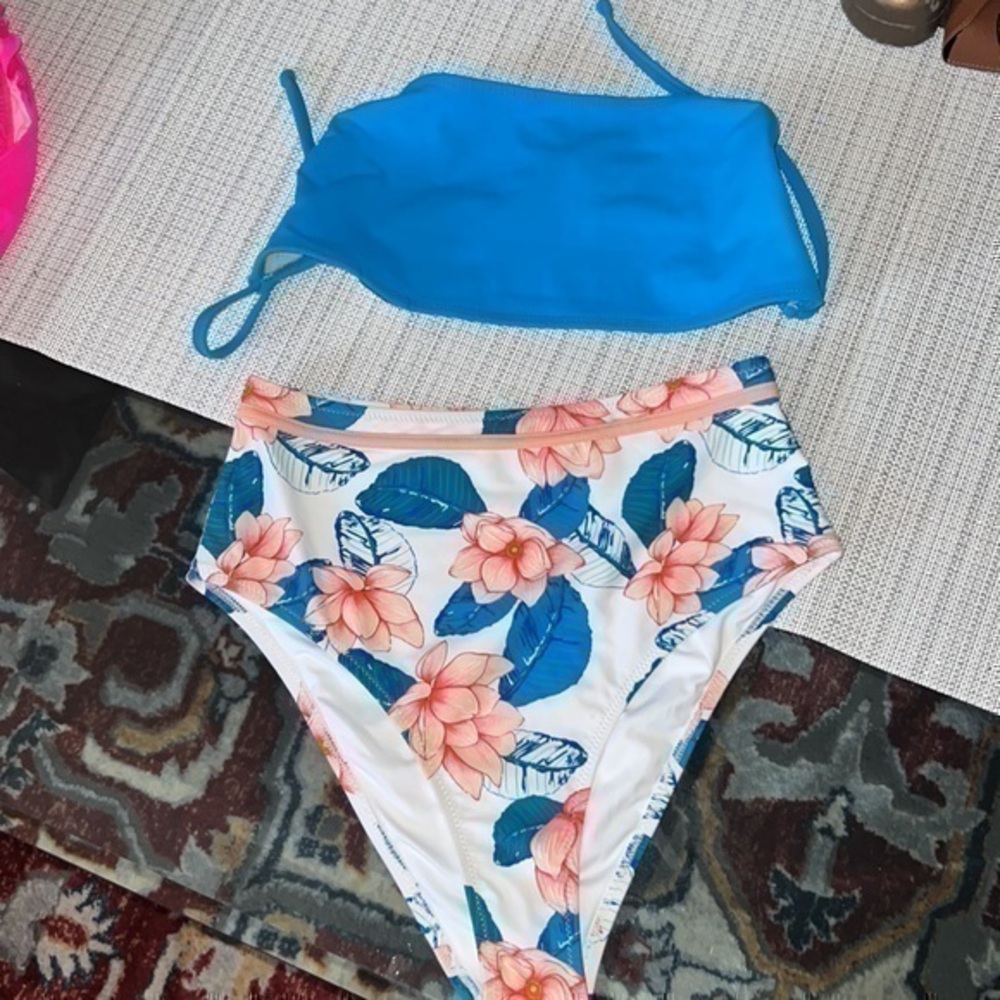 Bellísima top made in Brazil not new and the high rise leg bottom new , size M
